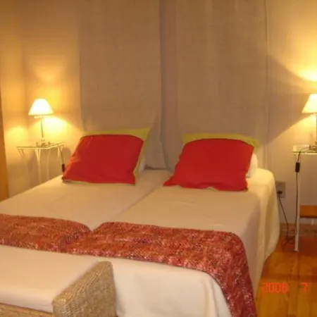 Bed & Breakfast Les Jardins Du Mont D'hazeilles